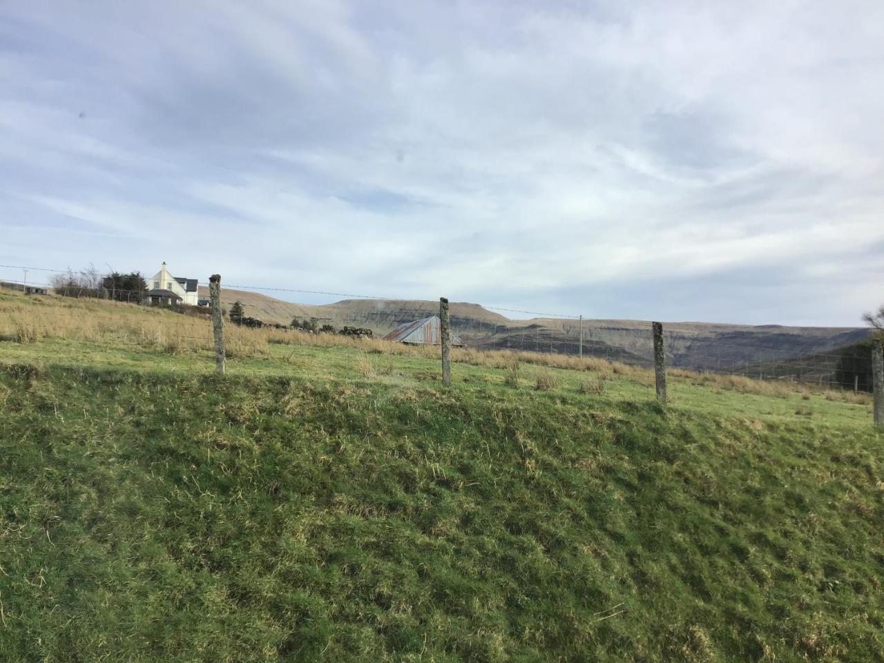 Trotternish B&B Kingsburgh Eksteriør billede